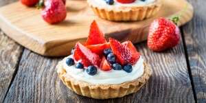 Sambut Suami Pulang Kerja, Sederet Jajanan Ini Bisa Obati Rasa Lelahnya