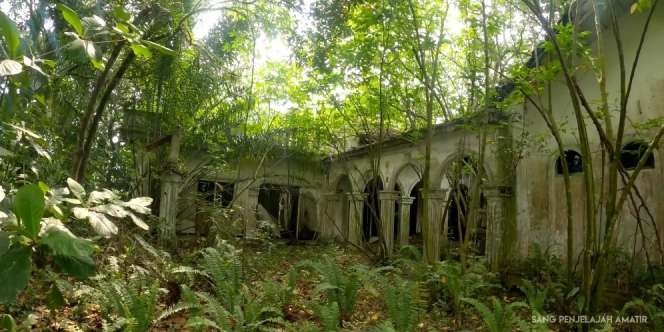 Video Rumah Artis Kondang Terbengkalai 30 Tahun, Ada Kisah Ngeri di Baliknya