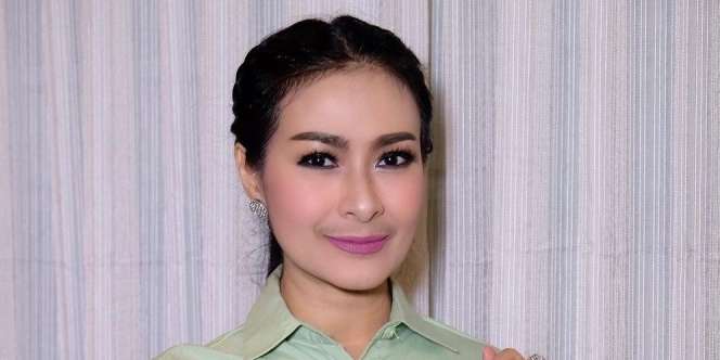 Lebih Dulu Tahu Nikah Siri dan Kehamilan, Iis Dahlia Pasang Badan Buat Lesti Kejora