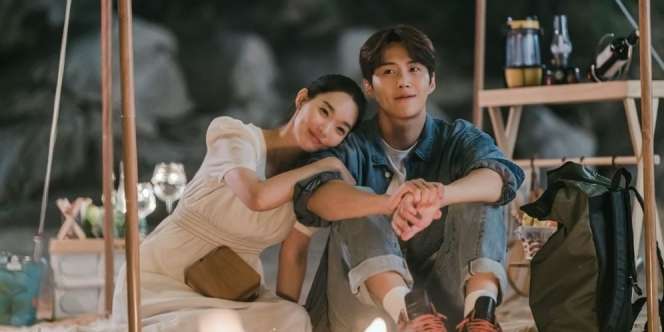 [KUIS] Seberapa Setia Kamu Ikuti Kisah Yoon Hye-jin & Hong Du-shik di Hometown Cha Cha Cha?