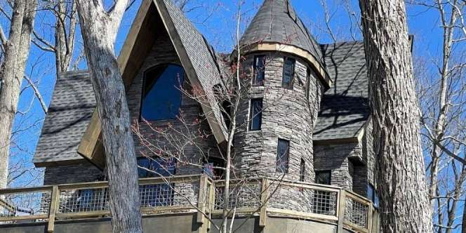 Ada Rumah Pohon Bertema Harry Potter, Penasaran Isinya?
