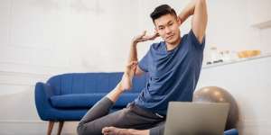 Tetap Aktif Meski Kurang Fit, Ini Olahraga yang Aman untuk Pasien TBC
