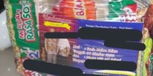Paling Beda! Pasangan Ini Bagikan Undangan Pernikahan dengan Desain Unik
