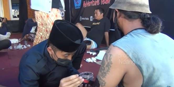Bikin Takjub! Santri di Magelang Temukan Cara Hapus Tato Tanpa Laser