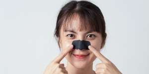 Selain Angkat Komedo, Begini Teknik Memakai Pore Strip Biar Bisa Menutrisi Kulit