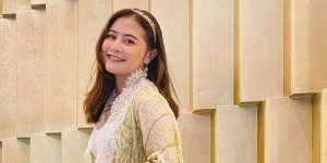 Incar Tas Mahal Prancis, Prilly Latuconsina Malah Dapat Gratis