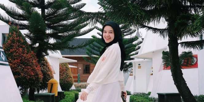 Tutorial Kerudung Segiempat Menutupi Dada