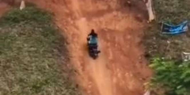 Viral Video Emak-Emak Berdaster Taklukkan Tanjakan Ekstrem, Netizen Ikut Deg-degan