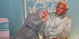 Sule Menangis Melihat Wajah Anak yang Dikandung Nathalie Holscher Mirip Dengannya