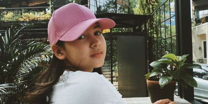Sandrinna Michelle Pemain Dari Jendela SMP, Minum Air Putih 6 Liter Sehari