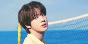 Jaket Rp13 Juta Jin BTS Disemprot Cat, Warganet Heboh
