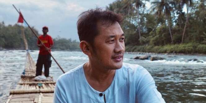 Zaskia Mecca ke Mal, Hanung Bramantyo Ajak Anya Geraldine Makan Berdua