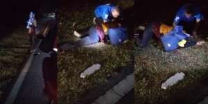 Merinding, Pakai Jilbab dan Gendong Batu Nisan, Sosok Ini Jalan Tengah Malam, Saat Disapa..
