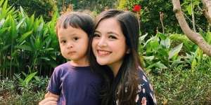 Pandemi, Tasya Kamila Tetap Ikuti Jadwal Vaksin Anak