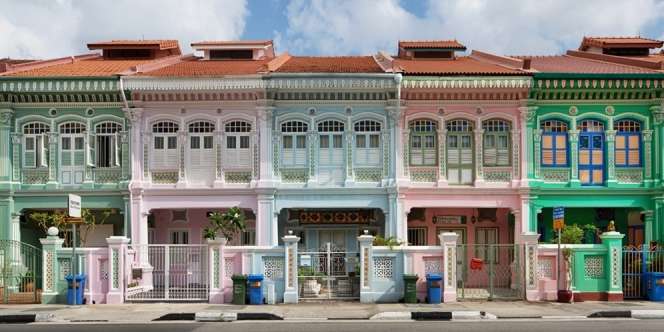 Catat Bucket List Berburu Barang Vintage hingga Sneakers Custom di Singapura
