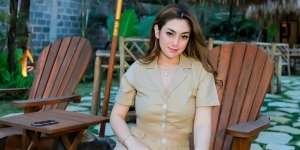 9 Gaya Berani Celine Evangelista usai Bercerai, Makin Bodygoals Abis!