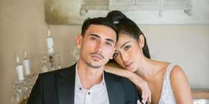 Potret Suvenir Mewah Pernikahan Jessica Iskandar-Vincent Verhaag