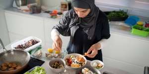 Kapan Saat yang Tepat Mengganti Peralatan Masak?