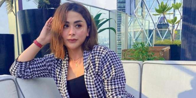 Sudah Punya Anak, Potret Body Goals Selvi Kitty yang Bikin Riuh Warganet!