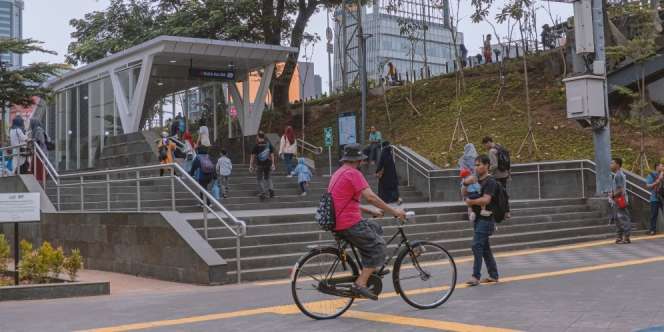Orang Indonesia Masuk Penduduk Malas Berjalan, Cuma 24% Berkategori Bugar
