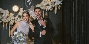 `Sultan` Raffi Ahmad Tepati Janji! Transfer Rp50 Juta Buat Kado Pernikahan Jessica Iskandar
