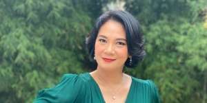 Curhat Dian Nitami Syuting 'Buku Harian Seorang Istri' di Musim Hujan: `Rambut Lurus Lagi`