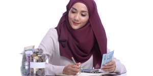 Survei: 46% Responden Yakin Sudah Kelola Keuangan, tapi Cuma 3% Punya Investasi