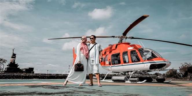 7 Foto Terbaru Bu Dendy yang Viral Sawer Pelakor, Makin Tajir dan Kinclong Abis!