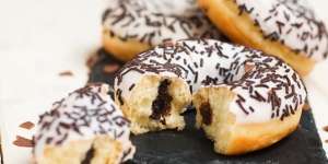 5 Varian Donat Ini Cocok Buat Temani Me Time, Tak Cukup Makan Satu Lho!
