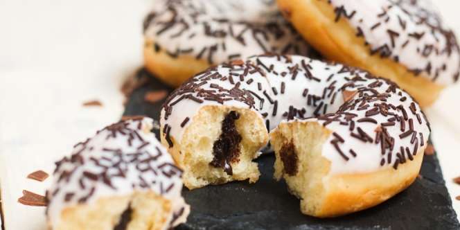 5 Varian Donat Ini Cocok Buat Temani Me Time, Tak Cukup Makan Satu Lho!