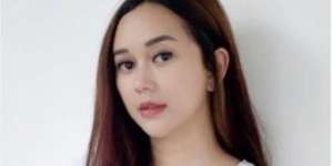 Foto Seksinya di Unduh 10 Ribu Orang, Aura Kasih Pilih Hapus Karena Takut Penyakit Ain