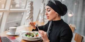 Doa Setelah Menyantap Makanan yang Terjamin Kehalalannya