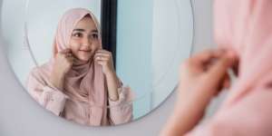 Tips Aplikasi BB Cream Biar Tampil Glowing Seharian