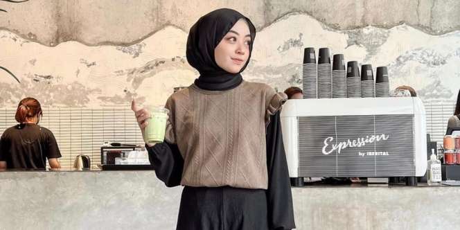 Inspirasi OOTD 'Ngopi' Selebgram Meirani Amalia 