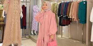 Tampil Formal ala Fashion Designer Ayu Dyah Andari, Yuk!