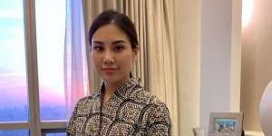 Angela Tanoesoedibjo Pingsan di Acara di Keraton Solo