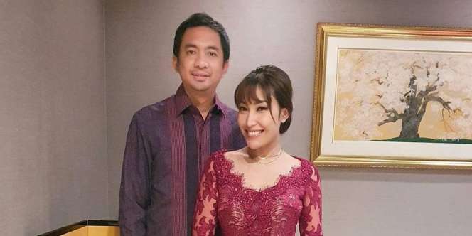 Dikritik Suami Tak Pernah Urus Rumah, Begini Reaksi Ayu Dewi