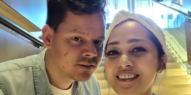 Selamat! Gracia Indri Dilamar Kekasih