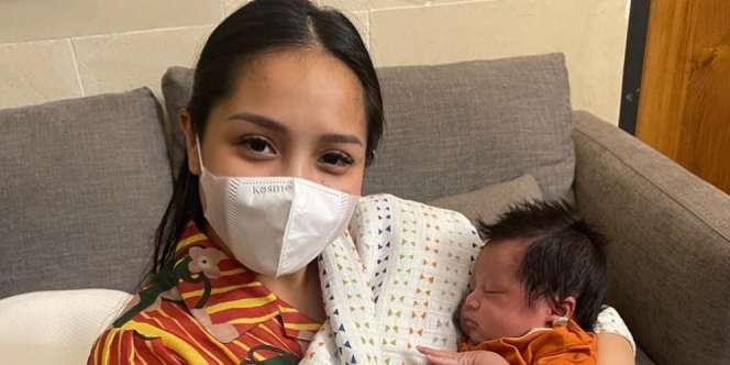 Kasih Kado Buat Kenzo Putra Baim Wong, Nagita Slavina Panik, Label Harga Belum Dicopot