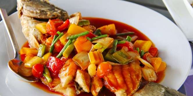 Pria Ini Syok Saat Makan di Warung, Seekor Ikan Harganya Rp4 Juta