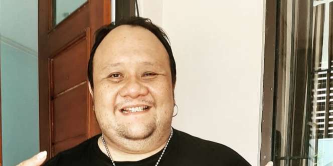 Kisah Pilu Meninggalnya Rony Dozer: Sore Masih Sapa Tetangga, Magrib Meninggal di Teras Rumah