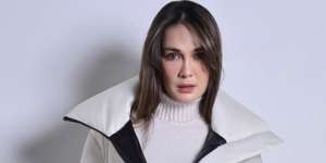 Outfit Musim Dingin Luna Maya, Serba Putih nan Sporty