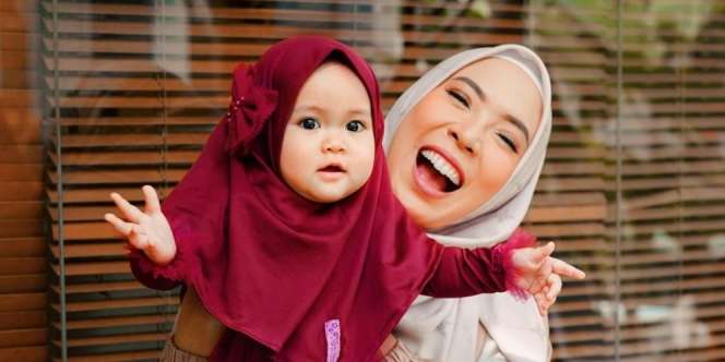 Umumkan Kehamilan Anak ke Dua, Video Fitri Tropica Bikin Gemas