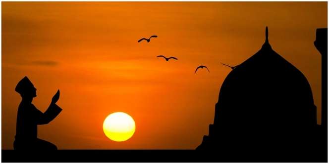 Keutamaan Membaca Doa Qunut dan Tata Cara Sholat Subuh Lengkap dengan Bacaan Niatnya