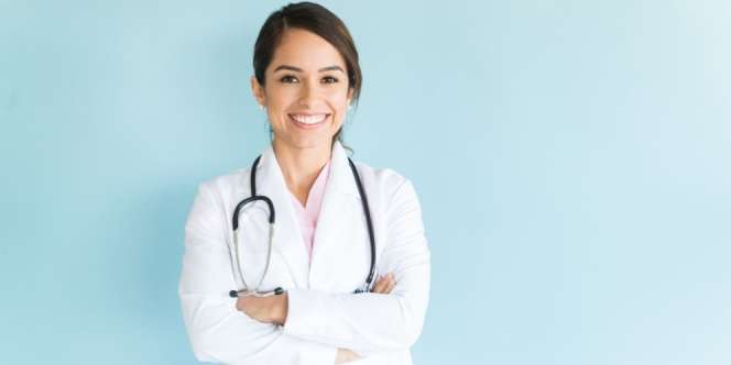 Ternyata Ini Penyebab Tulisan Tangan Dokter Sulit Dibaca