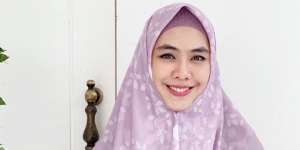 Viral Momen Oki Setiana Dewi Lari ke Pelaminan Jaga Aurat Ria Ricis