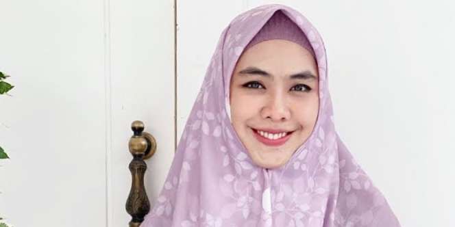 Viral Momen Oki Setiana Dewi Lari ke Pelaminan Jaga Aurat Ria Ricis