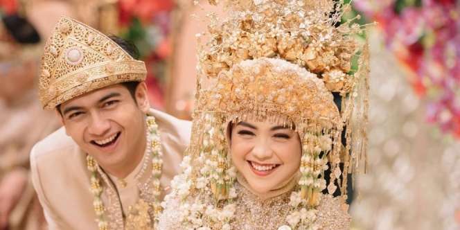 Video Kemesraan Ria Ricis dan Teuku Ryan Bikin Baper