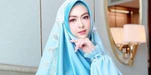 7 Potret Dokter Shindy di Momen Pernikahan Ria Ricis, Parasnya Bikin Takjub!