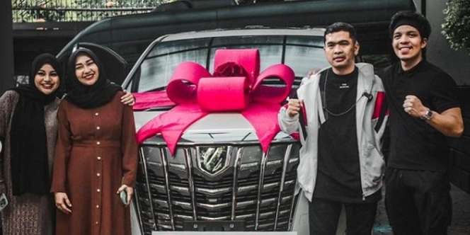 Ulang Tahun, Atta Halilintar Dihadiahi Mobil Rp1 M Oleh Pengusaha Ponsel